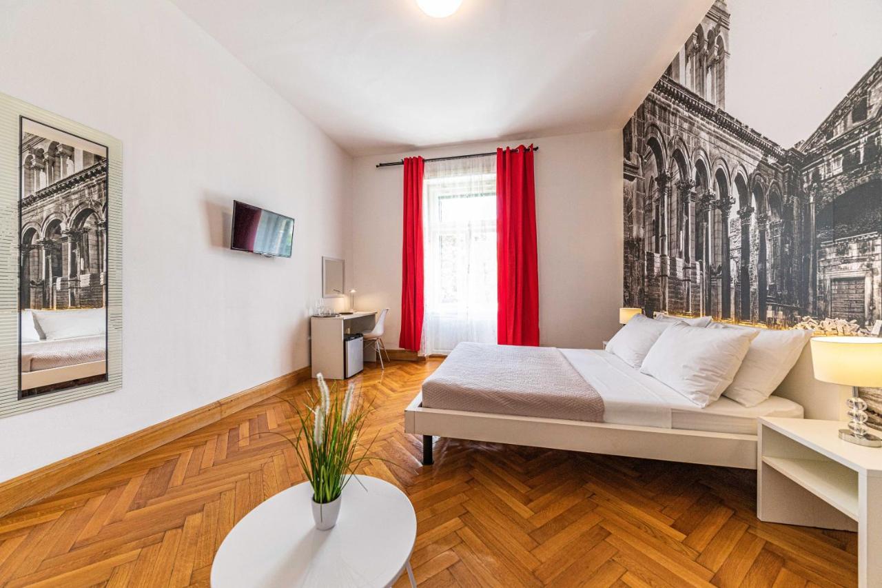 Cankareva City Rooms Split Exterior foto